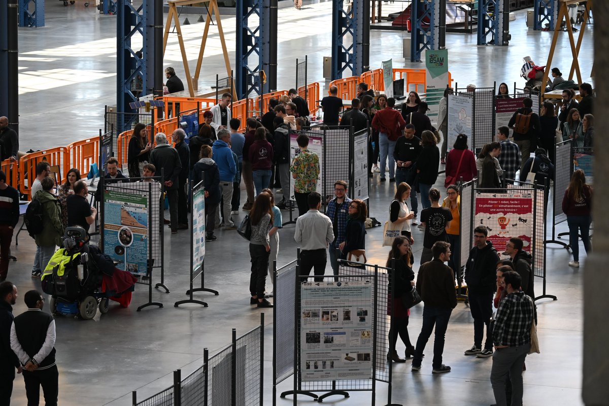 ✅ Un grand merci à tous pour cette nouvelle édition de #scienceentheizh qui, nous l'espérons, vous a plu et vous a permis d'en savoir plus sur la diversité des recherches à #Brest ! 

👉🏻 Nous nous retrouvons l'année prochaine pour l'édition 2024 !

<a href="/UBO_UnivBrest/">UBO - Univ. Brest</a> <a href="/ISblue_school/">ISblue</a>