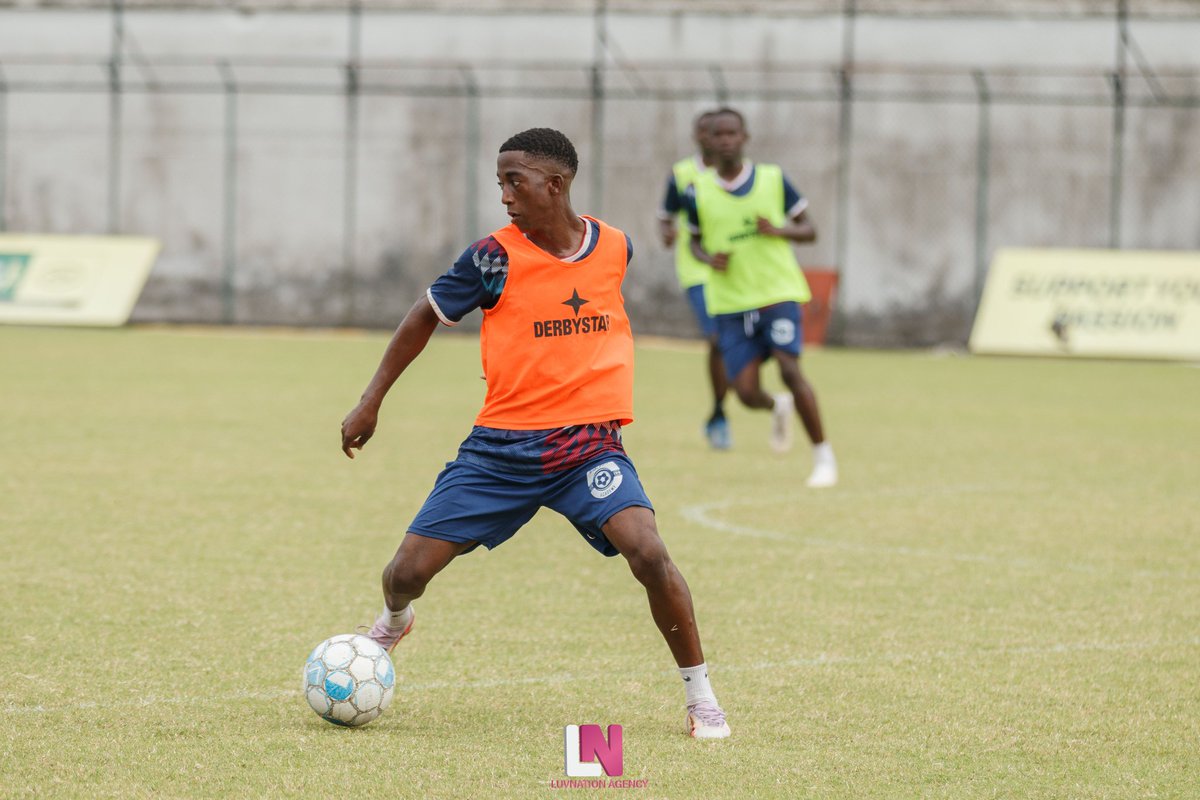 LnFoot's tweet photo. Hier nous avons visité l'académie Option Sport de limbé.
Voici le retour en images de leur séance d'entraînement ☺️.
#lnfoot #football #Optionsport https://t.co/i5stvdhWI2