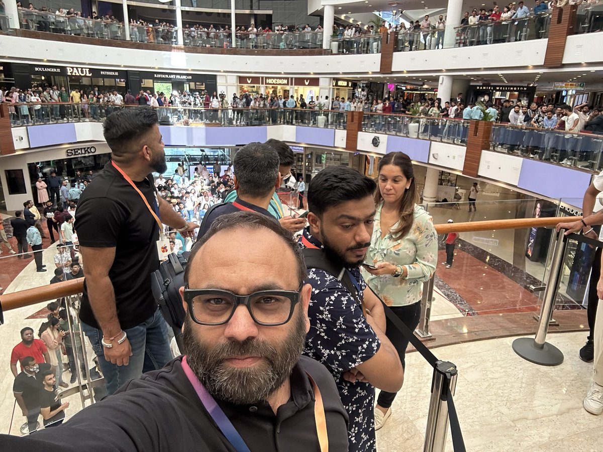 #apple Saket launch <a href="/Apple/">Apple</a> #applesaket