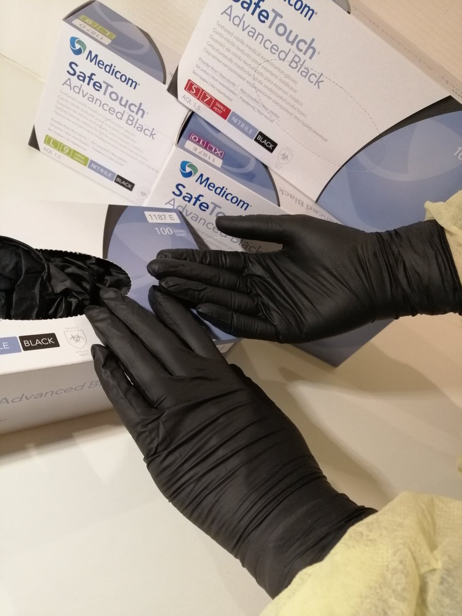 BiomarkLV's tweet photo. Melni cimdi baltiem darbiem! Pavasara tīrīšanai, spodrināšanai, uzkopšanai gan telpās, gan ārā! Biomark noliktavā te - https://t.co/sE7qFPZ2g6 var iegādāties augstas kvalitātes medicīniskos nitrila cimdus melnā krāsā. Laba cena un izmēru izvēle. https://t.co/ywRQVNzvwR