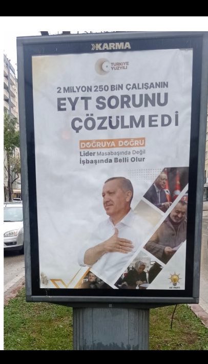 Çözdük dediğiniz #EYT dağ gibi sorunlar yaratan çözümle katmerli mağdurlar yarattı.

Siyasi çıkarlarınıza göre değil, mağdur ettiğiniz insanlara saygı için çözün bayram önü.
📍5000 prim gün
📍Kısmi emeklilik.
#5BinVeKısmiyiOyalama
<a href="/RTErdogan/">Recep Tayyip Erdoğan</a> 
@ErbakanFatih 
<a href="/akbasogluemin/">Av. M.Emin AKBAŞOĞLU 🇹🇷</a>