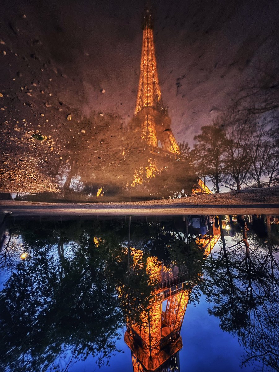 DJMissIryna's tweet photo. Happy birthday to me 🥳🥰🫶🏼😍😘 #paris #torreeiffel #felizcumpleaños #francia https://t.co/9nEEfo7Ebe
