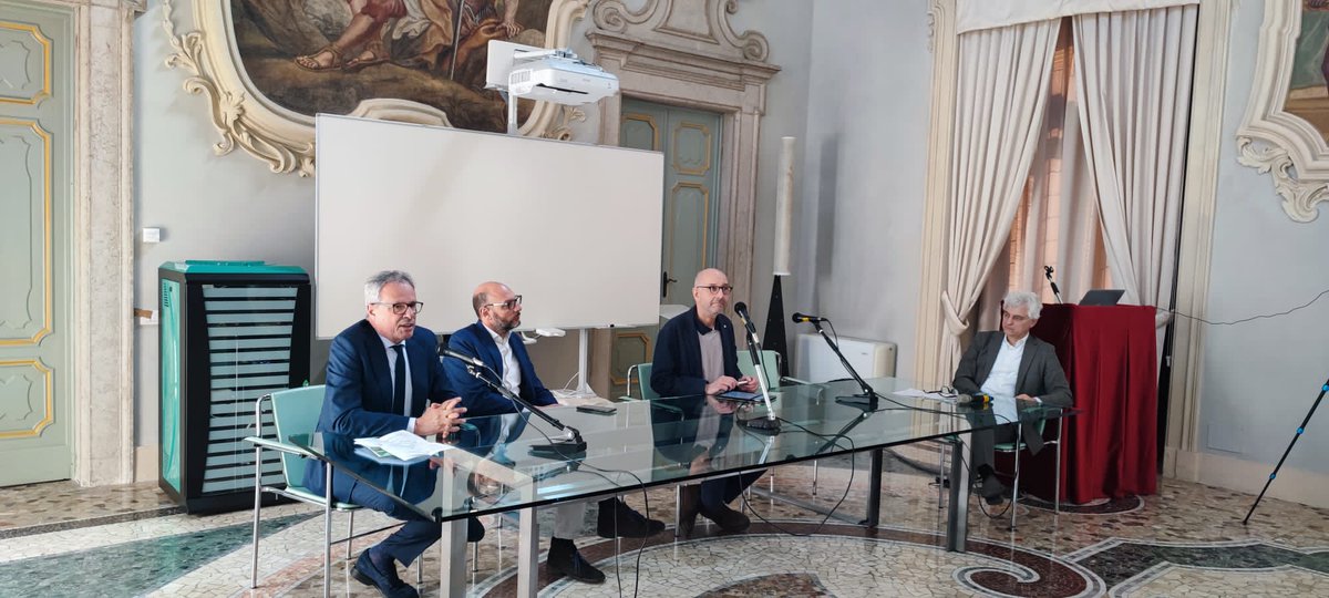“Il ruolo delle rinnovabili nella transizione ecologica”: alcune immagini del Convegno, organizzato da #AmbienteParco, che si è svolto ieri.
Per Confindustria #Brescia, presente Fabio Astori, nostro Vice Presidente con delega a Transizione Ecologica e Sicurezza.