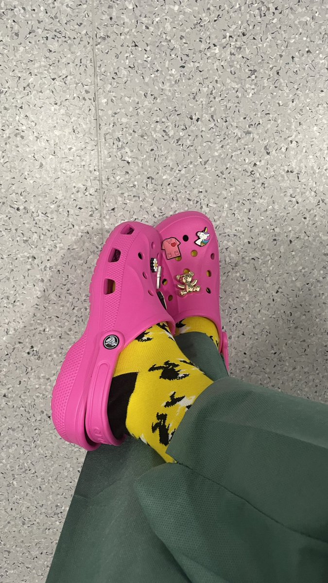 chantalpellisso's tweet photo. Calcetines molones https://t.co/1NDXj8PK5B