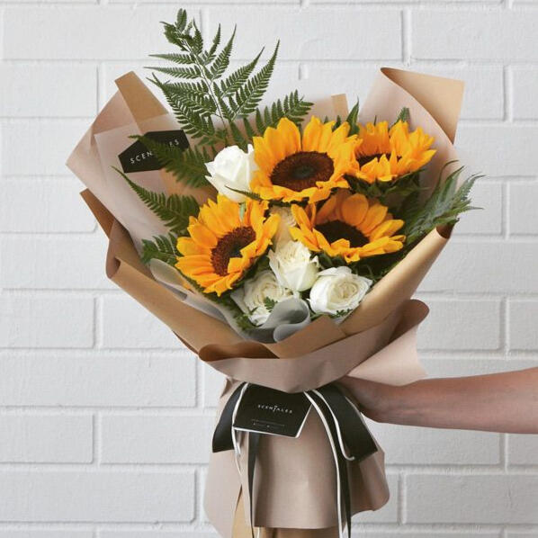 OhFlorist's tweet photo. 🌼 Pretty flowers are blooming for you 🌼

To : @CERlTAPUAN @emergensie @corakilusi 
Message : ily guys <3 
Order : sunflower (bouquet)
From : R https://t.co/G3RnFnKEQj