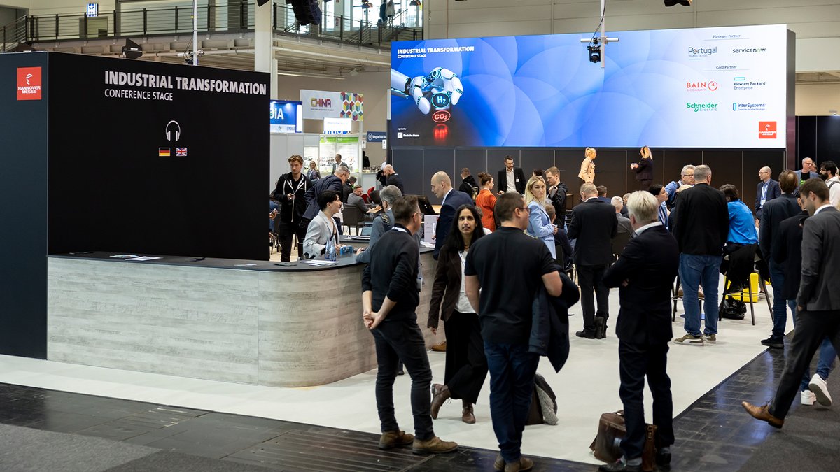 hannover_messe's tweet photo. Did you visit the Industrial Transformation stage in Hall 3 yet? π€ #HM23 Here, everything is about #CrossTechnology and cross-industry exchange. π£
Take the chance and get inspired by the presentations! https://t.co/AuVjIwHD6V