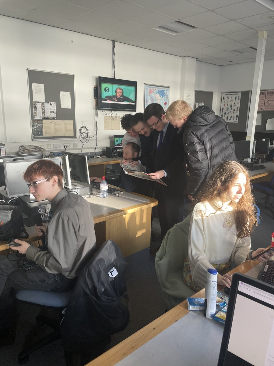 Good morning Glasgow!

Our news team will be bringing you news and updates till 5pm today.