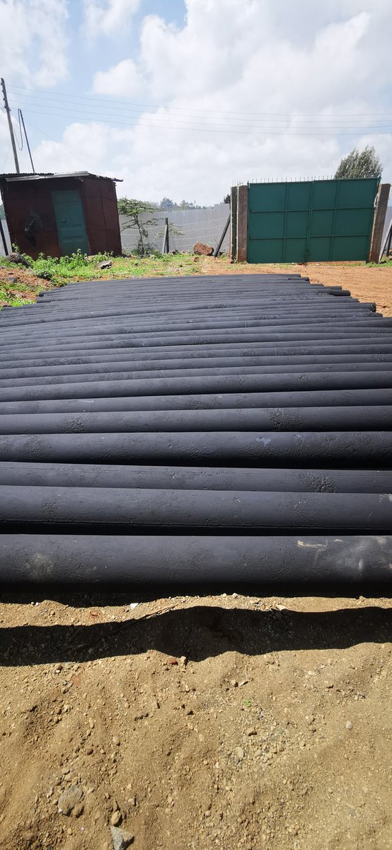 NomaPlastics's tweet photo. Client: Can you paint my poles charcoal black? 
Us: Say no more. https://t.co/dkzErwV8vX