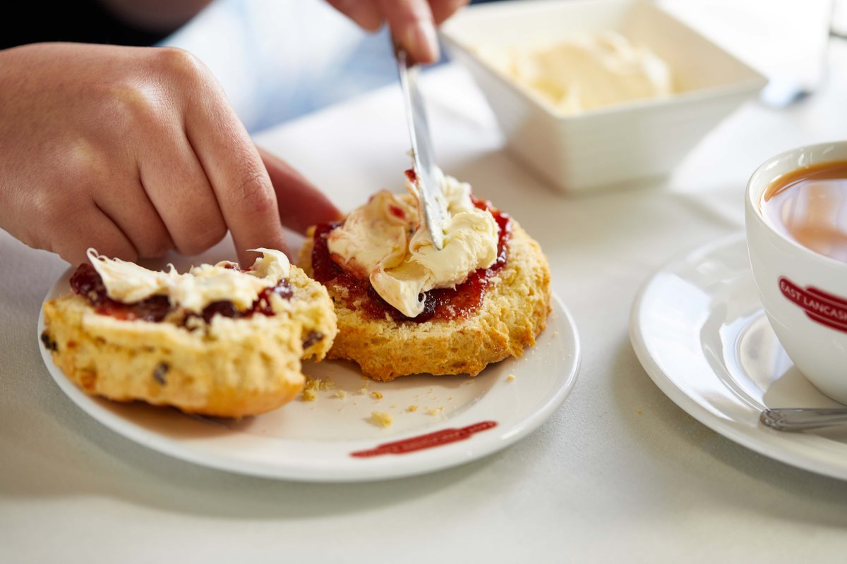 finediningtrain's tweet photo. Treat yourself to an elegant day out on one of our Afternoon Teas. 

Step on board a beautifully restored carriage and indulge your tastebuds with finger sandwiches, home-made scones and a selection of patisserie. ☕ 🍰 🚂

Book now: https://t.co/57tXVtF6tV https://t.co/Xh3upuZNTh