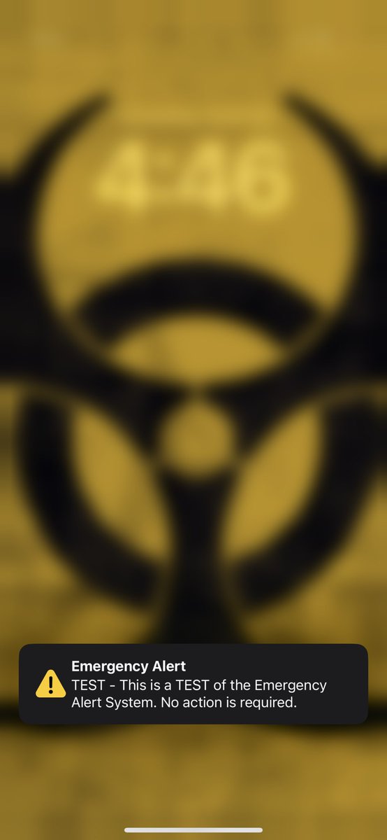 VidaCustom's tweet photo. Who thought it would be a great idea to test the Emergency Alert System at 4:45am?  #emergencyalertsystem #wokemeup #testfailed https://t.co/AyPzqFay3Y