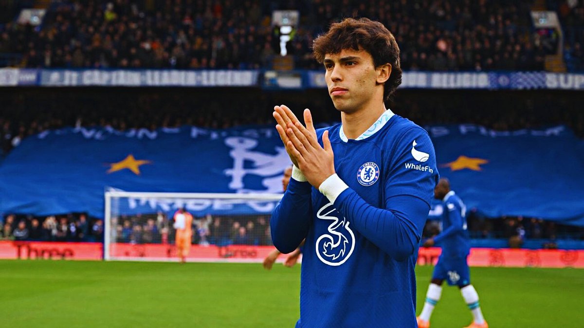 Bluesoccer's tweet photo. João Félix is such a baller, great potential, just needs the right project to flourish. I don’t think that project is Atletico + I have my doubts about Chelsea. But really, I don’t mind if the club decide to sign him - on loan or permanent - as long as we get a quality GK and ST. https://t.co/gbBZKeEuBK