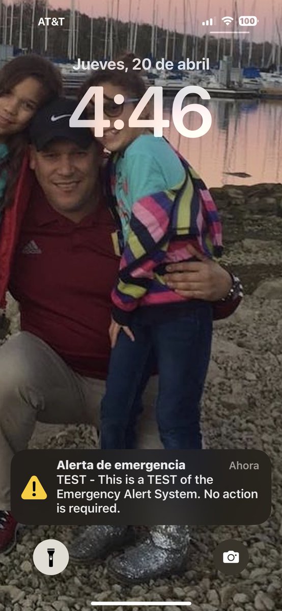 nellruiz's tweet photo. Quien habrá sido el Súper Genio que activo una Alerta Ámbar de prueba, a las 4 y 40 de la madrugada?
Who will have been the Super Genius who activated a test Amber Alert, at 4:40 in the morning?
#genio #alertaambar #test #genius #amberalert https://t.co/zy5WK9gXmH