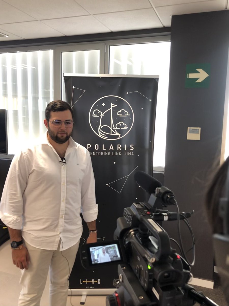 comutopiartv's tweet image. ¡4° #LinkTv! 📺

Hoy a partir de las 13:30 tenéis un nuevo programa de la mano del equipo de la T14 🤩

📍 Entrevistamos a Carlos Altamirano, cofundador de BLUEBERRY MÁLAGA 👉🏼educación de ciberseguridad y programación para niñ@s 🧑🏽‍🏫

¡No os lo perdáis!