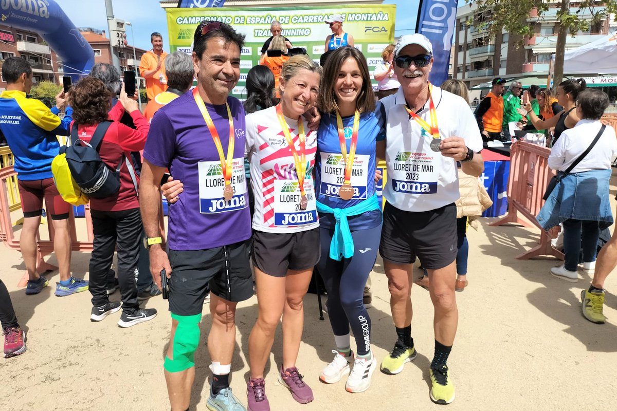fatletismeib's tweet photo. Lloret de Mar escenificà la devoció balear pel trail: https://t.co/SpHGqpsUf3. 
📸 @CAManacor , Paco Blasco 
@atletismoRFEA @esportsIB @turismeiesports @ajmontuiri @AjuntCampos #atletesfaib https://t.co/vbJ9HbVLFp