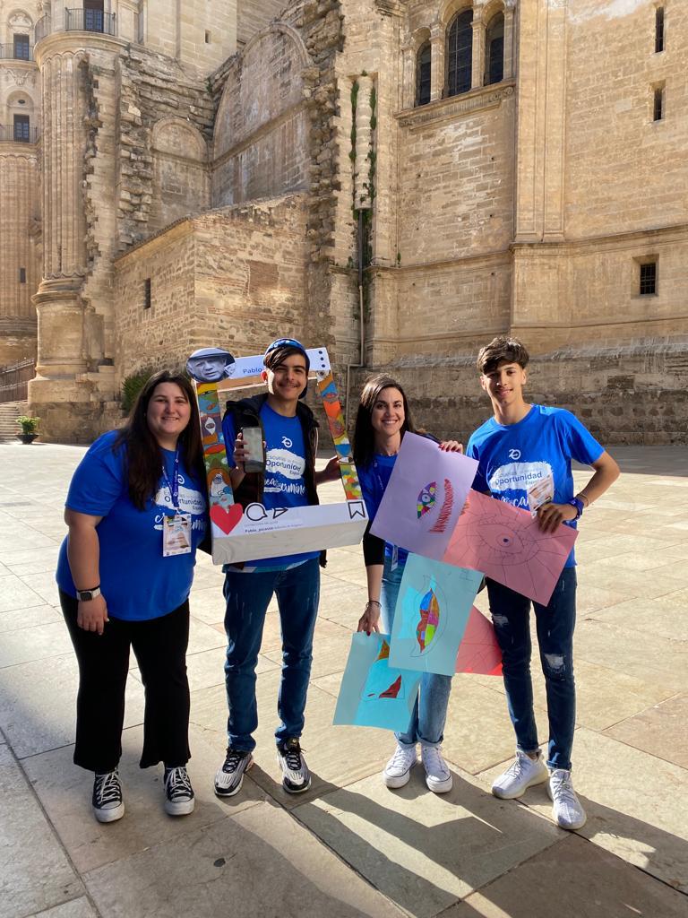 aNOESSO's tweet photo. 💪 Hemos estado en #Málaga en el Encuentro Nacional de @E2OEspana. A este viaje nos han acompañado alumnado de la Escuela de Segunda Oportunidad #NOESSO en #Almería y también nuestros jóvenes del PAI Alandar. ¡Más que una oportunidad!
#InclusiónDeJóvenes #Juventud https://t.co/afdMHV42FC