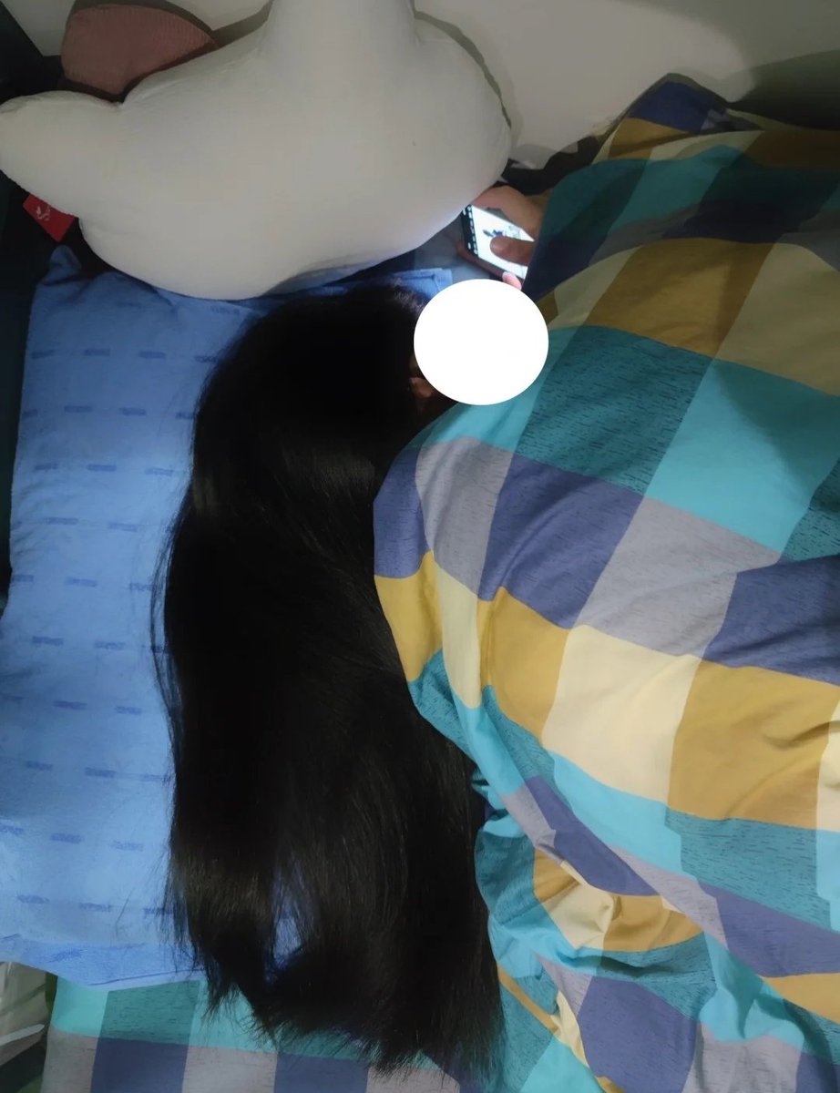 大四老学姐无欲无求的生活