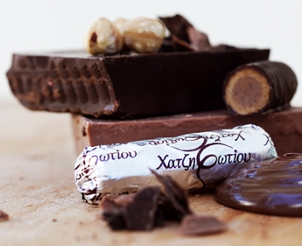 Door bell rings,as soon as I open the door, Nick from <a href="/OctopusEnergy/">Octopus Energy</a> goes "I remember you, you were the one who offered us the homemade brownie!" He asks some questions, we chat a bit about Greece and on his way out, I give him a treat from #Thessaloniki I am sure I made his day!
