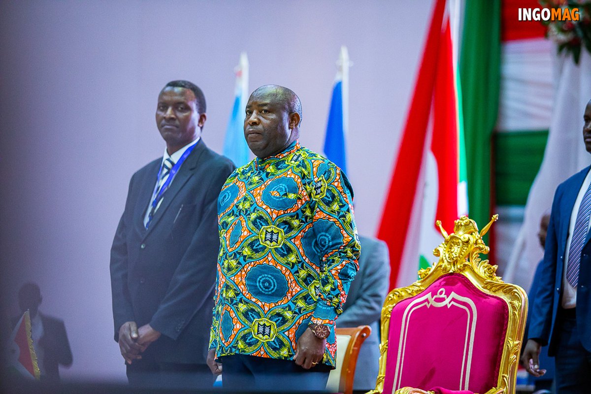 IngoMagazine's tweet photo. Depuis ce jeudi 20 avril 2023, se tiennent au Palais des Congrès de Kigobe, les activités de 2 jours du #FNDB2023, 2ème édition, sous le thème: "Vision Burundi pays émergent en 2040 et pays développé en 2060, sous le Haut Patronnage de Chef de l'Etat, S.E Evariste #Ndayishimiye.
#Dévelopment
#ingomag                                                                                                                                                           #Burundi