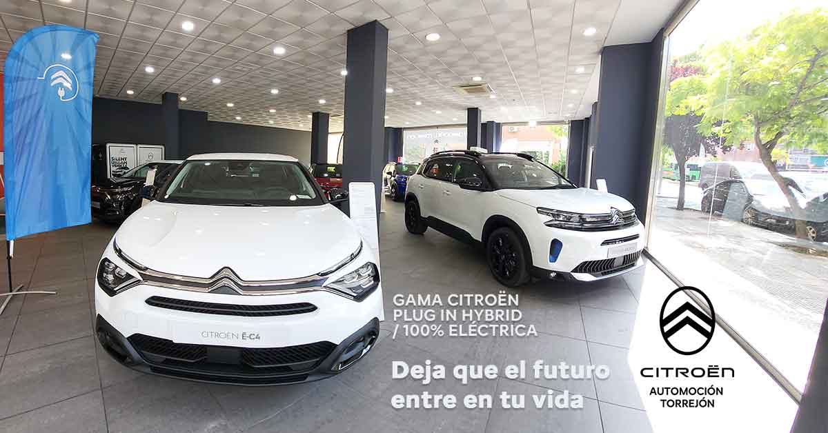 CitroenTorrejon's tweet photo. En 2050 el porcentaje de coches eléctricos será del 80%. España se ha fijado como fecha clave el año 2040 para prohibir la venta de coches de combustión según la Ley de Cambio Climático.
AUTOMOCIÓN TORREJÓN, Avda. de la Constitución, 7. 
91 926 42 90
#eC4X #electricos #Instacar https://t.co/tB04DWsrtf