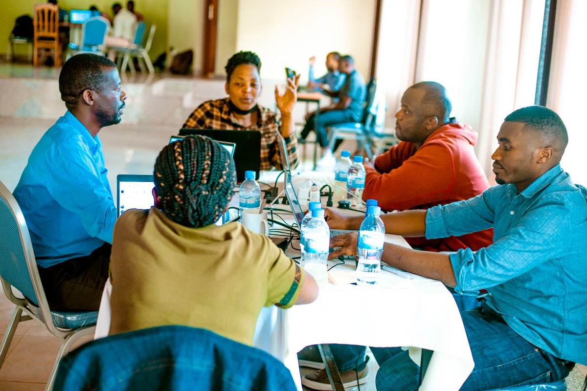 EnabelinRwanda's tweet photo. In the framework of Enabel-#RESICODI Action, in partnership with @RTB_Rwanda, 100 TVET modules were validated and digitalized towards achieving blended learning.
@Rwanda_Edu @EUinRW @MiniYouthRwanda @RwandaYouth @RwandaTrade 
#TeamEurope #EUGlobalGateway #D4D #EnablingChange https://t.co/d3d5mgR3Cm