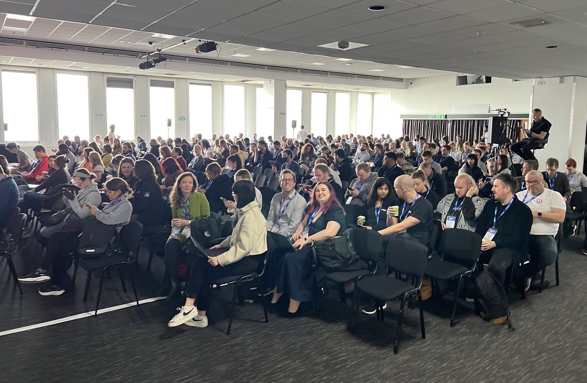 cjgibbins's tweet photo. A lot of fun @MeasureFest  @brightonseo yesterday talking about Conspiracy Theories, #Experimentation programmes &amp; FILTHy confirmation bias. It's not all bad, as there's a clear solution to improve success rates @creative_cx 
#FILTH = Forcing Insights &amp; Learnings To Hypotheses https://t.co/cpugzuJdp8