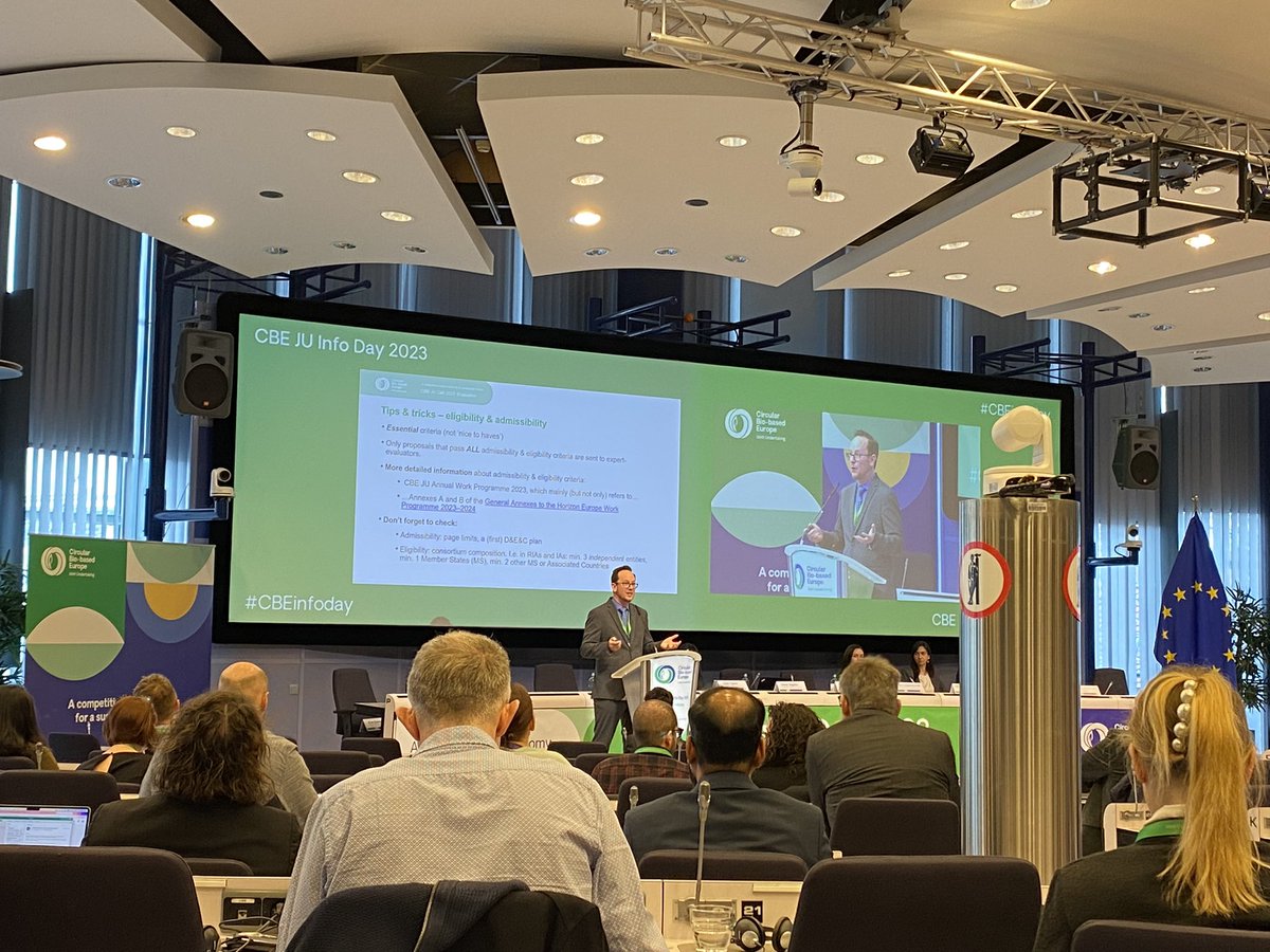 CleanStoriesEU's tweet image. Great presentation by Dieter Brigitta, Call Coordinator at @CBE_JU, giving tips &amp;amp; tricks for the write-up and submission of proposals for funding. “A #communication plan is a prerequisite, not an option in a proposal”. #bioeconomy