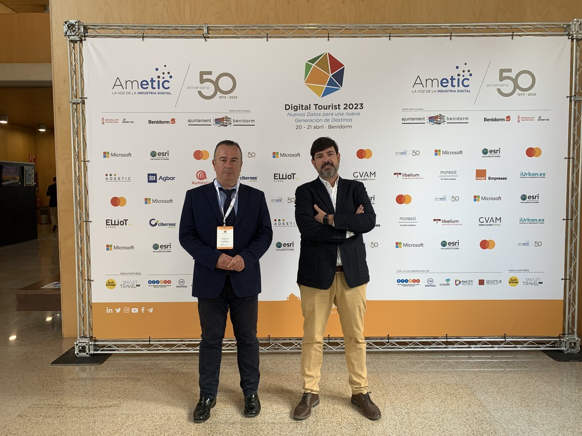 MySmartBEACH's tweet photo. Juanjo Andreo y Fran de Haro ya se encuentran en Benidorm atendiendo el #DT2023.

Si quieres hablar sobre cómo #SOSPoint será tu mejor aliado este verano, cómo serán las playas y el turismo del futuro con #SmartBEACH  ¡sólo tienes que contactar con nosotros! https://t.co/C8z6WZHe6v