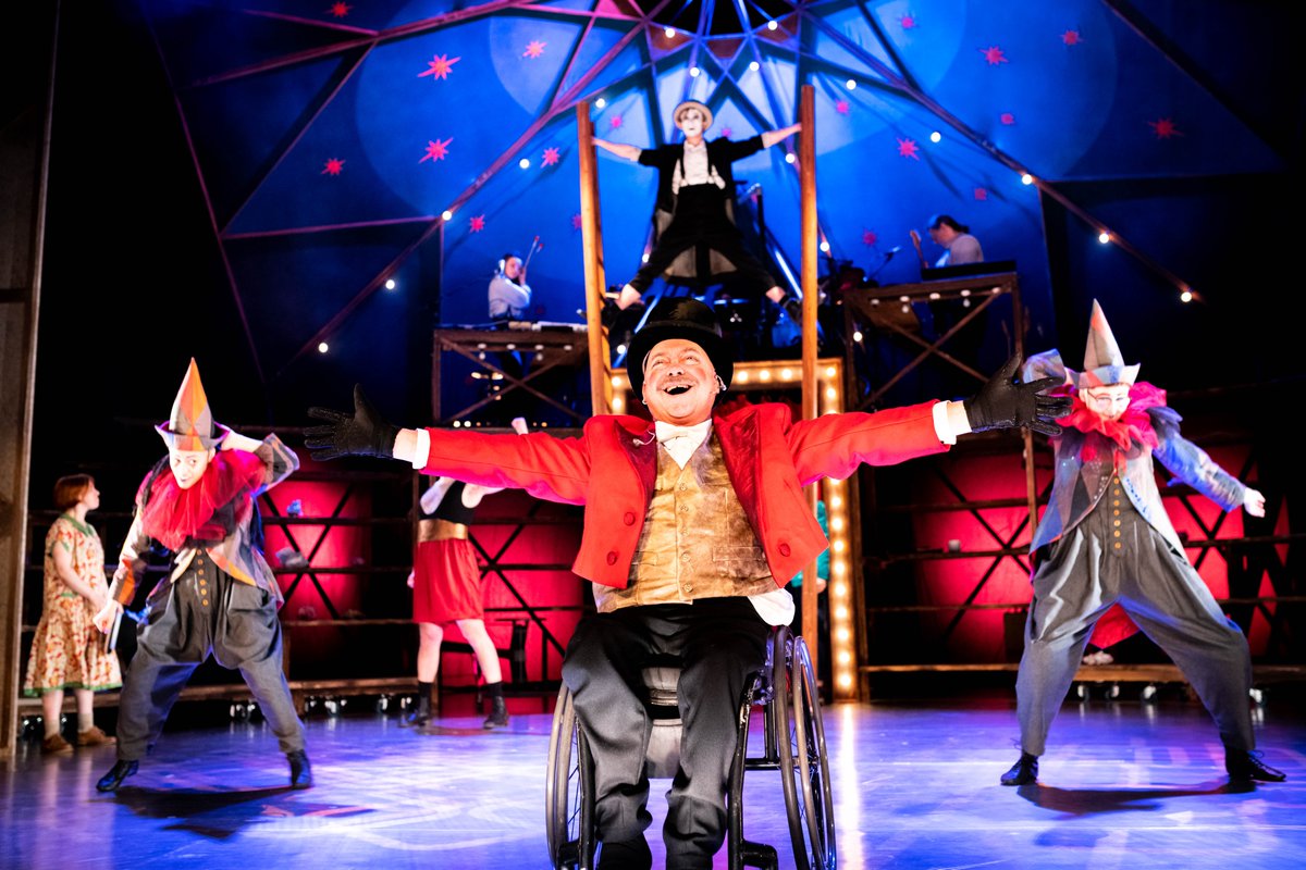 Waldo's Circus of Magic and Terror is on tour!🎪
The troupe pitch up at Manchester today for their first show at <a href="/The_Lowry/">Lowry</a>.  We will be performing here until Saturday, before making our way down to <a href="/TRPlymouth/">Theatre Royal Plymouth</a>.
Follow the link to get your tickets!🎟️
tinyurl.com/yc6dkba5