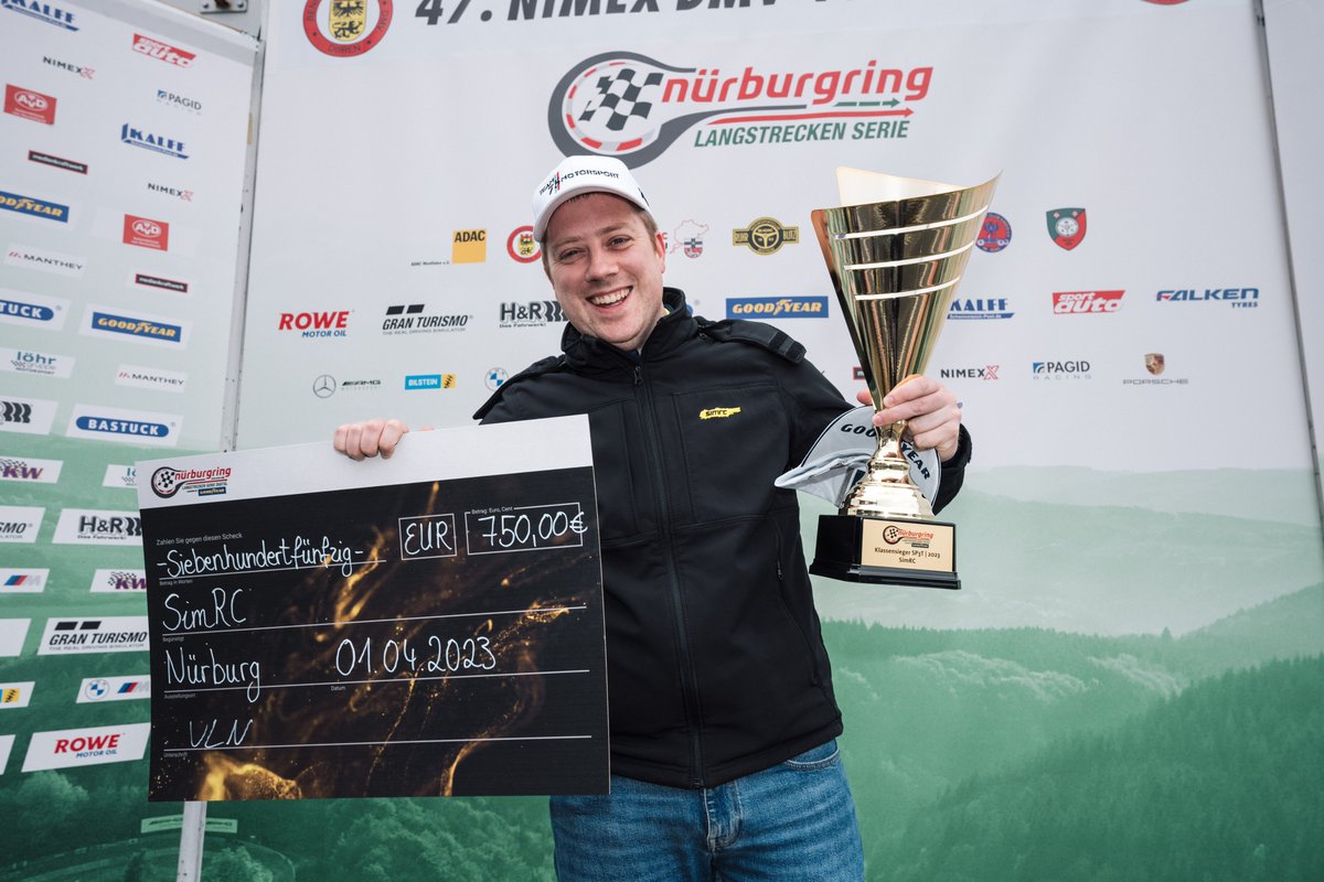 SimRC_de's tweet photo. #DNLS Champions ✅️

Shoutout to the @nuerburgring  for an amazing time 🤩 at the most recent round of the series where a prize giving ceremony was held for the #DNLS Champions 🙌

#DNLS https://t.co/DKi28HiBt0