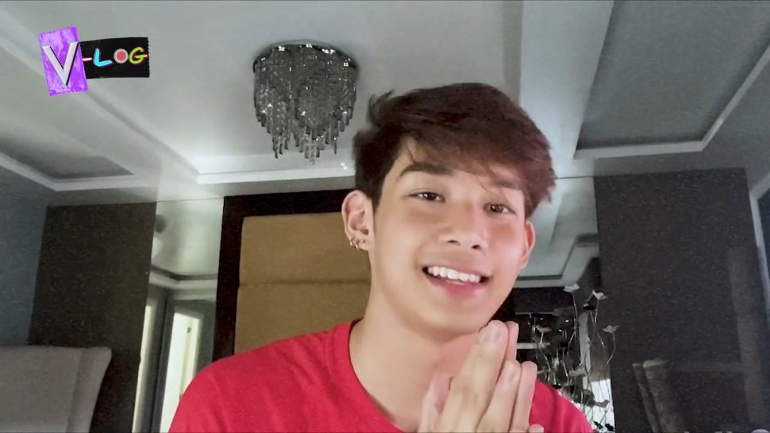 RO_Immortals's tweet photo. [📸]

Please always keep that smile in you! 

A smile that heals us, a smile that gives us comfort, a smile that uplift us and a smile that helps us to keep us going. ☺️

We love you, @enzovince_!

VXON VINCE VLOG EP1
@vxonofficial #VXON https://t.co/y9lu3l7BfE