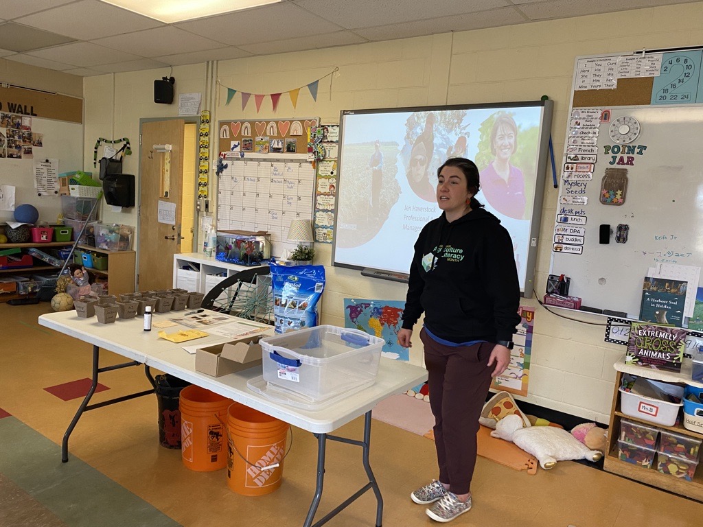 Perennia specialists are volunteering for #AgintheClassroom! We have visits happening until the end of April sharing information about working in agriculture and helping classes start their summer seed kits. That's a fun #PerenniADayInTheLife!