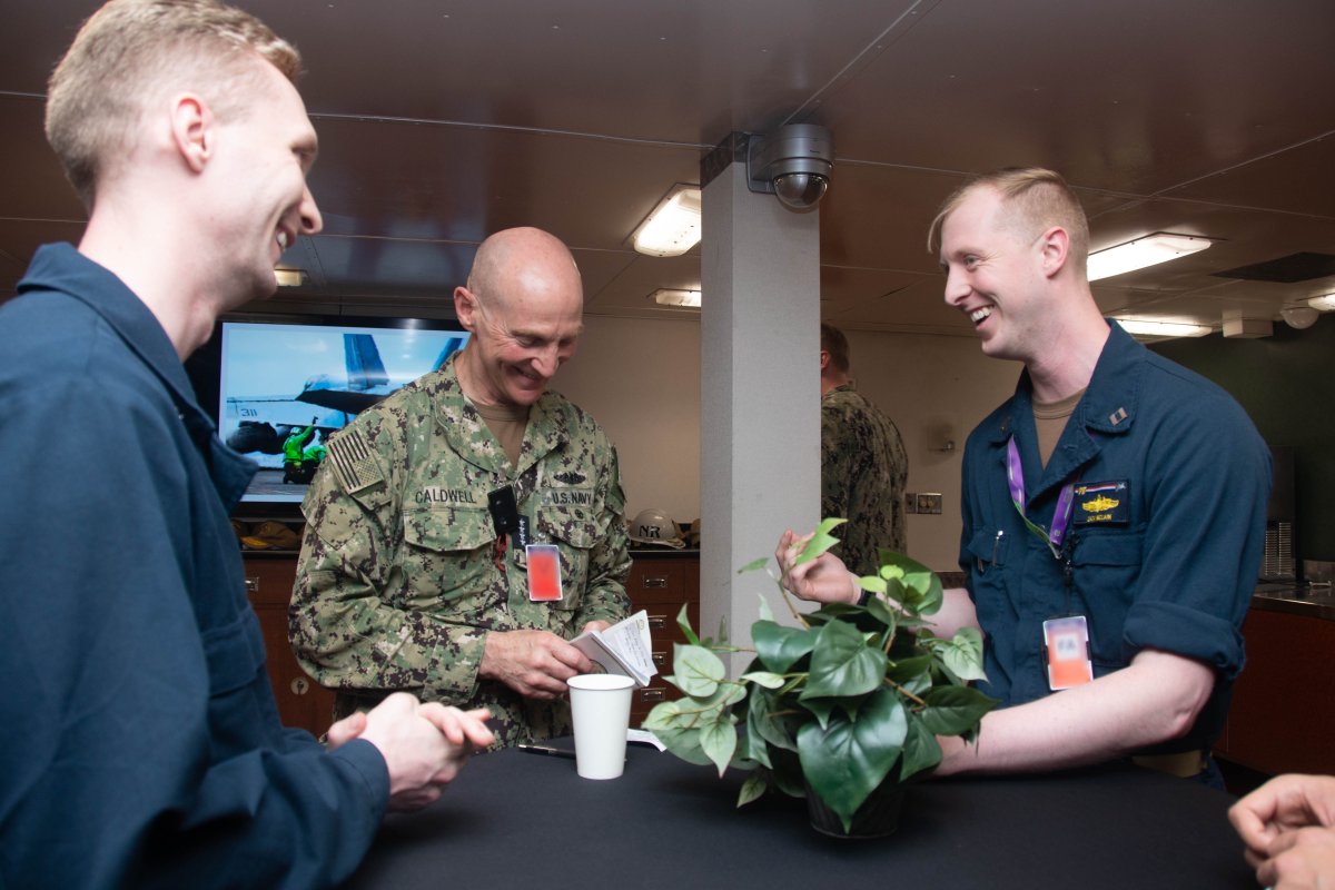 US7thFleet's tweet photo. Adm. James Caldwell, director, Naval Nuclear Propulsion Program, visited the U.S. Navy’s only forward-deployed aircraft carrier, @Gipper_76, for a ship tour and to speak with Sailors.
#ShipShape | #ReaganNation | #US7thFleet | #NavalReactors https://t.co/YW30Gs1ztt