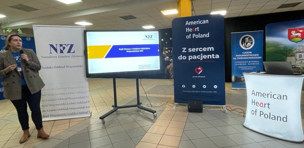 Programy <a href="/NFZ_GOV_PL/">Narodowy Fundusz Zdrowia</a> pomagają unikać chorób cywilizacyjnych - #AkademiaNFZ, #DietyNFZ - te portale to źródło wiedzy o profilaktyce i zdrowym żywieniu - mówi Marzena Szlawska-Bloch z <a href="/NFZ_Lodz/">Anna Leder</a> podczas #KlubPacjenta w #Wieluń