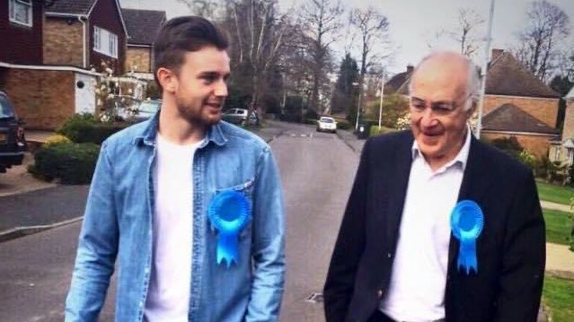 8 years ago I was campaigning in my Tonbridge & Malling ward with Michael Howard.

Today I can’t think of a single reason why I’d vote Tory. Unprecedented strikes, raw sewage in our waters, food inflation at 19.1%, record NHS waiting lists & the highest tax burden in 70 years 🤯