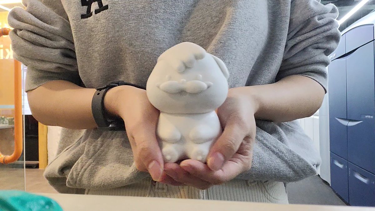 uslunghouse's tweet photo. 2nd 3D Printing😃👍
3D modeling: @jparkct 💕
#uslunghouse #nanissi #ragon #3Dprinting https://t.co/3YI7OPDujh
