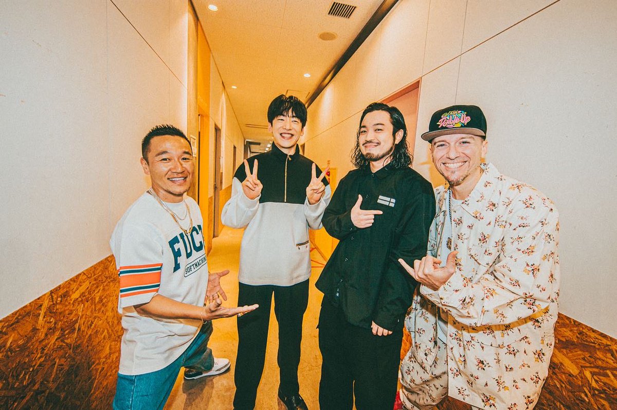 Def_Tech's tweet photo. #DefTech "Double Up" Tour
#CreepyNuts との大阪公演ライブレポートが公開されました🙌🏻

あの日の熱気が再び呼び起こされたよ
いや…楽しかった🔥

ぜひ一読を！
https://t.co/4PkKzSe3lM

そして明日はZepp Haneda
Special Guest｜#SKYHI

さぁ、どんなステージになるか！
乞うご期待！ https://t.co/4NToXlCEA7