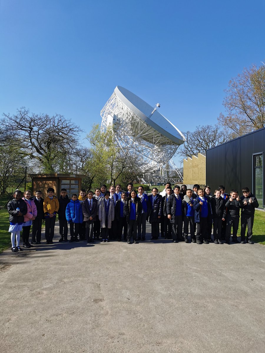 Year 5 have arrived at Jodrell Bank 🛰 🪐 🌠 🌌 we are very excited about our day ahead to learn more about space
