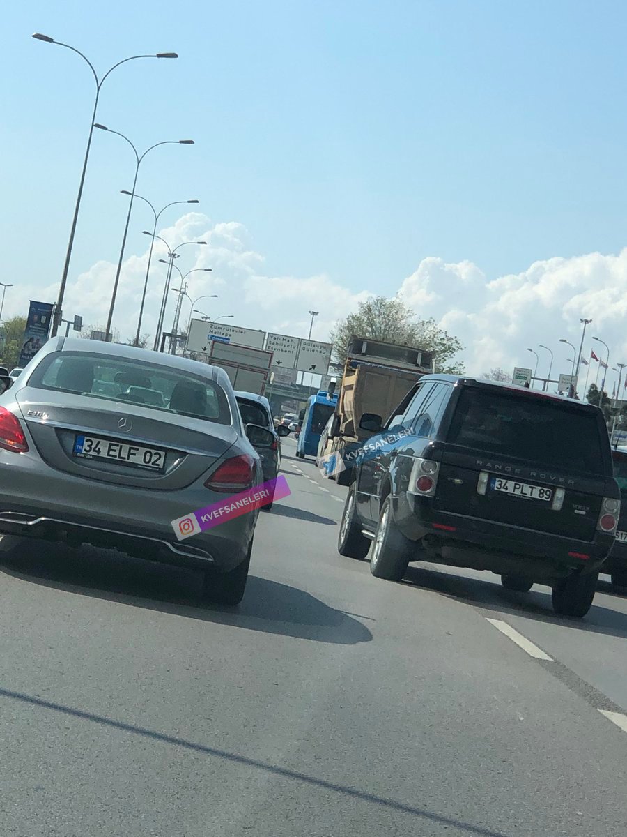 kodkara1987's tweet photo. Bu nasıl bir tesadüf? Durduk yere paramparça olduk! https://t.co/bJIyuY0l99