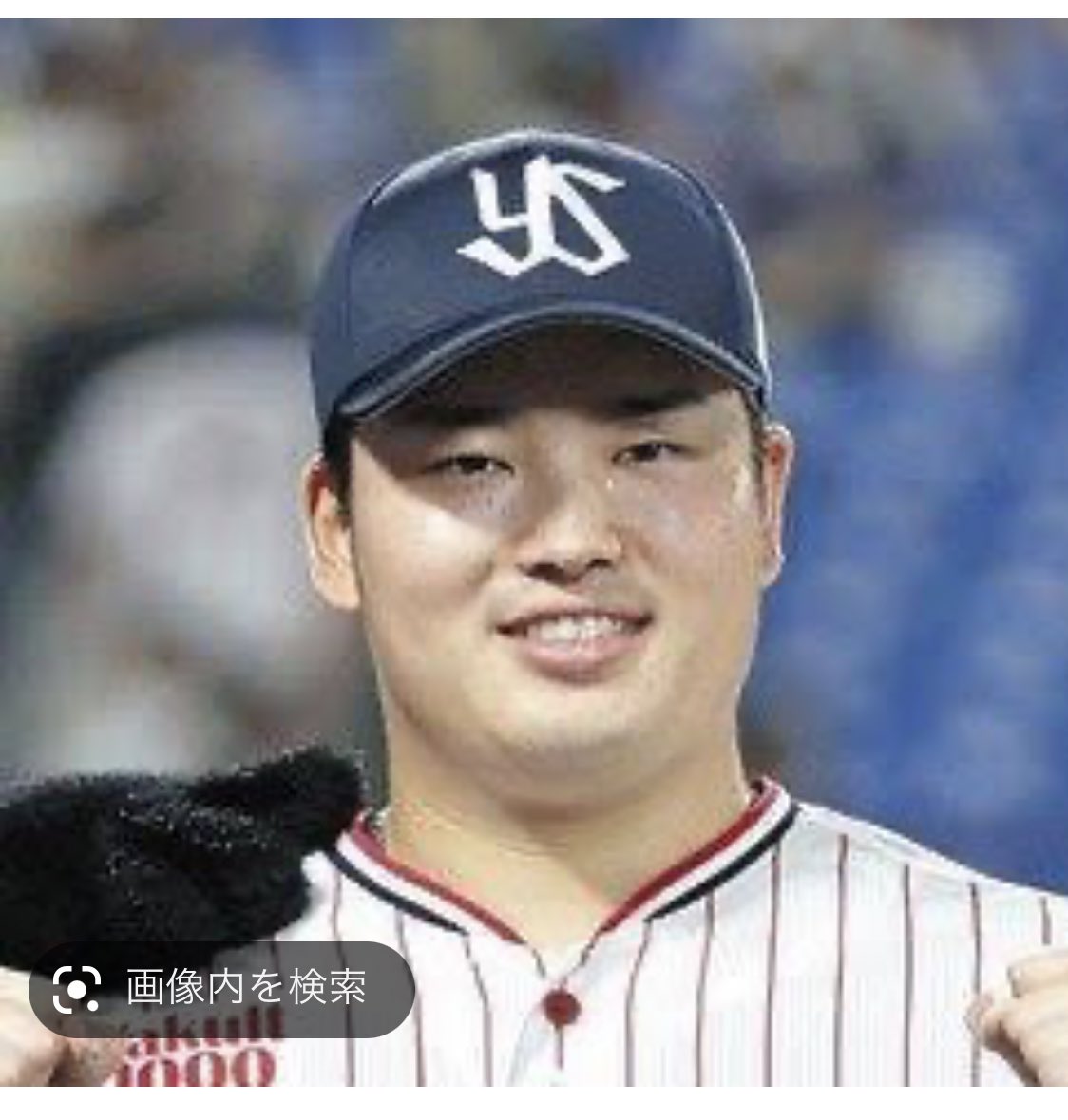 wh_lav58's tweet photo. つか似てね？ https://t.co/MwUZqlXf5h