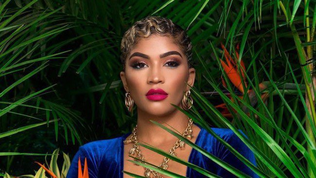 AnathiInfo's tweet photo. Annie was such a delight this season. Full disclosure; I’ve always liked her, her rawness that is mistaken for meanness. Glad she’s had a soothing taste this season #RHODurban https://t.co/NNNItuuBTT