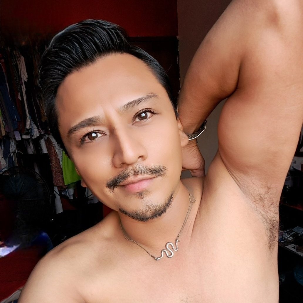 Marionuar's tweet photo. #NuevaFotoDePerfil https://t.co/MFGg7mFPeS