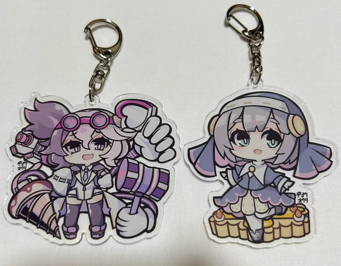 今月23日の強欲で謙虚なイベントTURN13で個人的にとても好きなモンスター達のアクキーを頒布します!サイズは7.5×7.5で作ったのでなかなか大きめになってます!! #OCGオンリー 