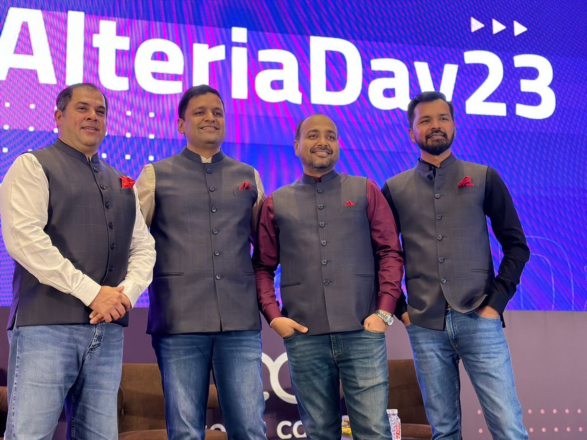 AlteriaCap's tweet photo. Suited and booted! ♠️
@AjayHattangdi @vinodmur @ankitag1186 @Punit0401 
#AlteriaDay23 #VentureCapital #Bangalore #event https://t.co/9Z1uenM6r1