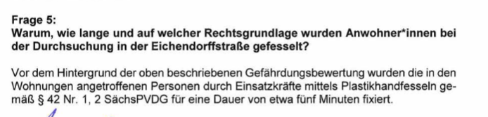 luna_le's tweet photo. Schusswaffeneinsatz und Fesselung von Menschen in der Eichendorffstr wird bestätig, Waffenmodell geheim gehalten. "Begründung": Gefährdung & Gewaltbeschreitschaft von Personen in den Wohnungen. Wtf! Vollkommen absurd. 2/2 #le1503 https://t.co/wCSWPDklTE
