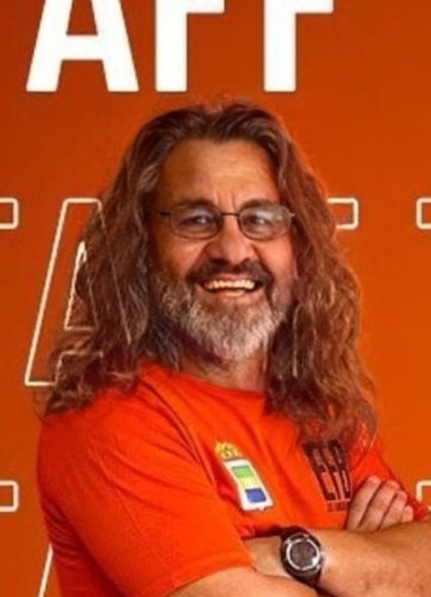 aaronrguez8's tweet photo. El mejor mister que se puede tener ❤️‍🩹
@David_DM0 https://t.co/62PRvjYD13