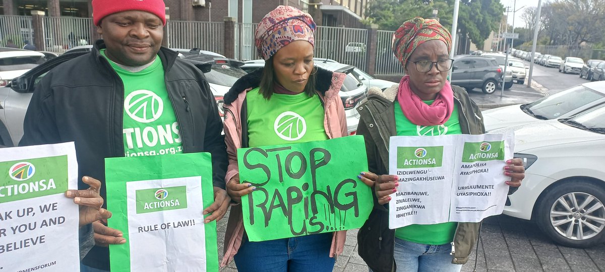 ZintleK_deLange's tweet photo. We're at the Wyneberg Magistrate Court this morning, to call for the criminal justice system to implement the Rule of Law & protect our women & children from the alarming scourge of GBVF. #ActionSAWomensForum #ActionSAAgaintsGBVF #EndGBVF #RuleOfLaw #ActionSAInTheWesternCape https://t.co/7ASRea3XEC