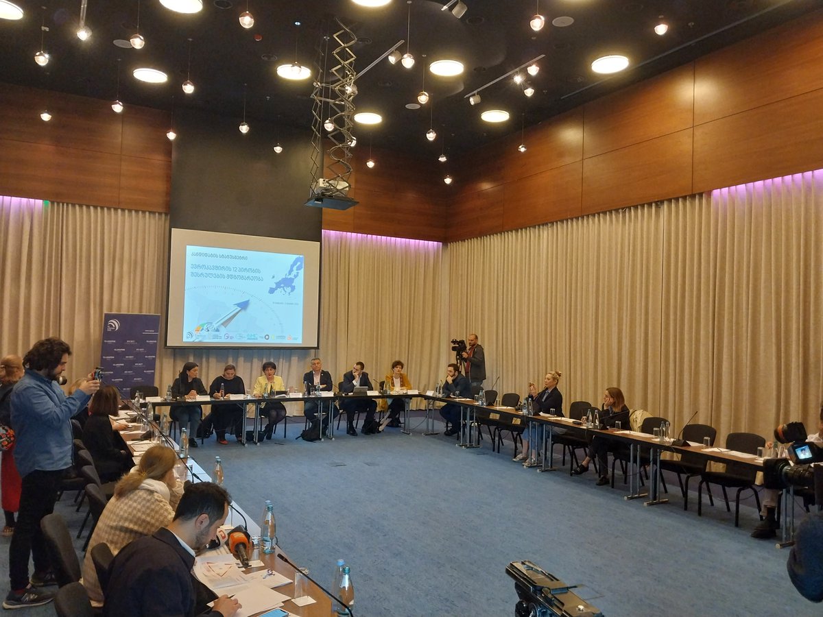 IvaneChkhikvadz's tweet photo. The group of civil society organizations led by @OSFGeorgia presented today 'EU Candidacy Check" https://t.co/hxrRiFgFCa  assessing how #Georgia is progressing towards fulfillment of 12 priorities defined by the #EU as prerequisite of getting the EU candidate status. https://t.co/mh51IZqnxF