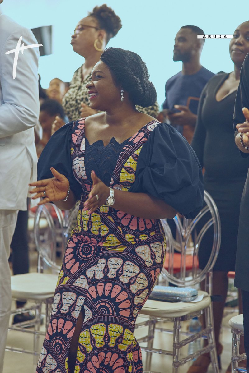 Harvestersabj's tweet photo. Godβs goodness looks so good on us and this is why we radiate so much joy whenever we come in thanksgiving to praise God.
You like this heavenly glow? Join us this Sundayπ
#praise #happypeople #thanksgiving #exaltedtribe #harvestersabuja #harvestersng https://t.co/8ePqjy0G4z