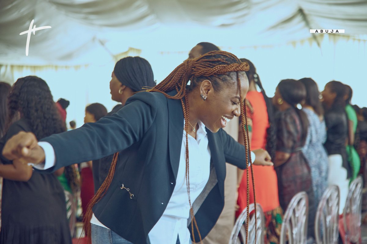 Harvestersabj's tweet photo. Godβs goodness looks so good on us and this is why we radiate so much joy whenever we come in thanksgiving to praise God.
You like this heavenly glow? Join us this Sundayπ
#praise #happypeople #thanksgiving #exaltedtribe #harvestersabuja #harvestersng https://t.co/8ePqjy0G4z
