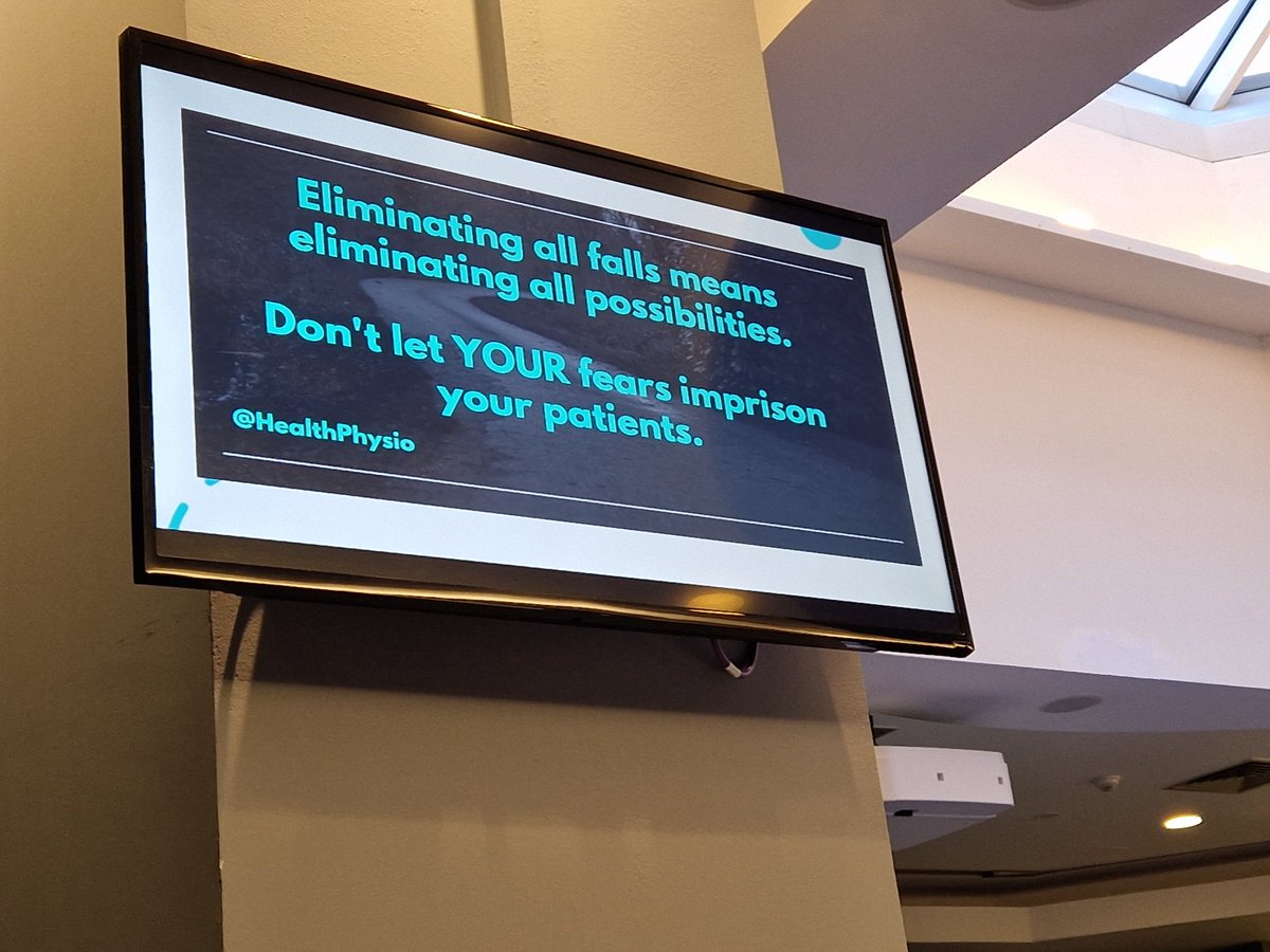 CRuthMcM's tweet image. Chris Tuckett sharing his thoughts at @_SPSPAcuteAdult #SPSP247  importance of weighing up the risk